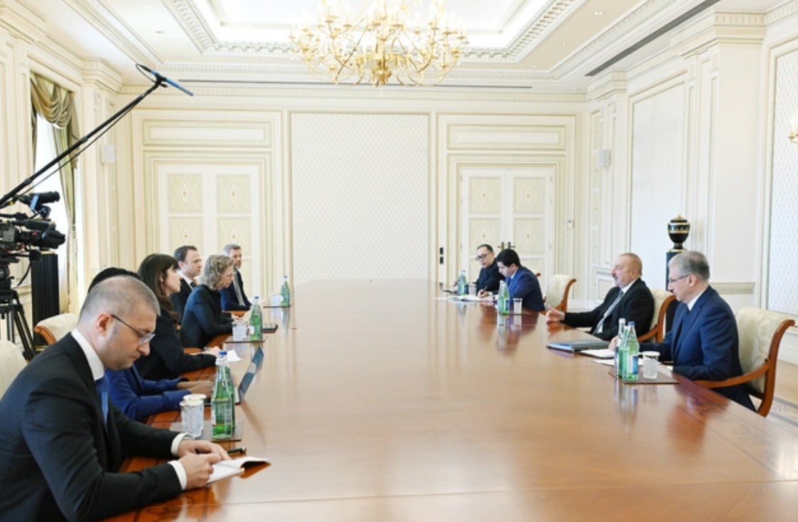 ilham-eliyev-bmt-nin-bas-katibinin-muavini-ve-etraf-muhit-proqraminin-icraci-direktorunu-qebul-edib